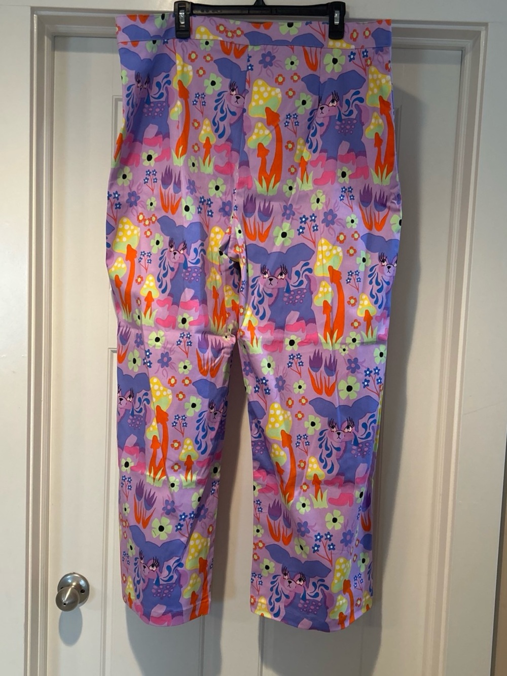 Nooworks “Cry Baby” Casual Bell Pants - Picture 5 of 5